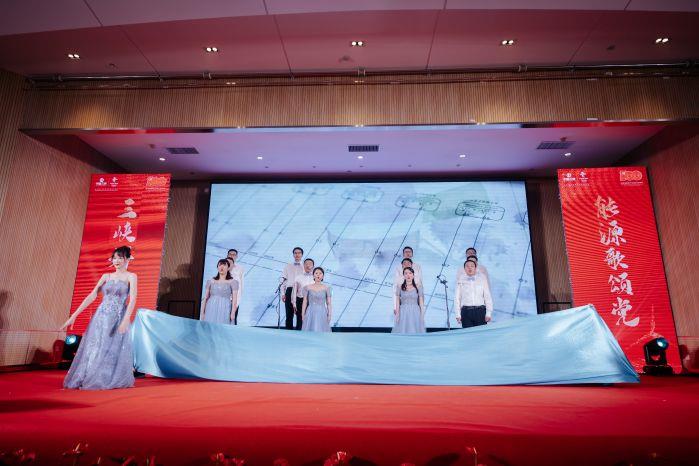 24.1、《我愛這藍色的海洋》江蘇運維公司